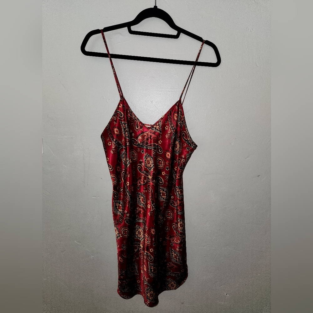 Vintage Red Paisley Mini Dress - Picture 8 of 9